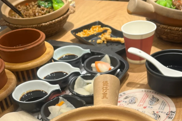 煲仔皇煲仔饭加盟费多少?全国有多少家店?